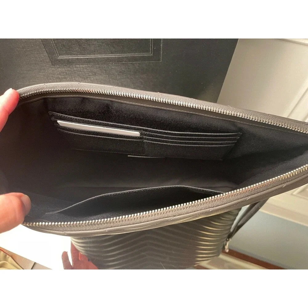 SAINT LAURENT PARIS Matelasse Monogram 440222 Gray Leather Clutch Bag